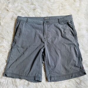 🏔️ Toad&Co Organic Cotton blend shorts